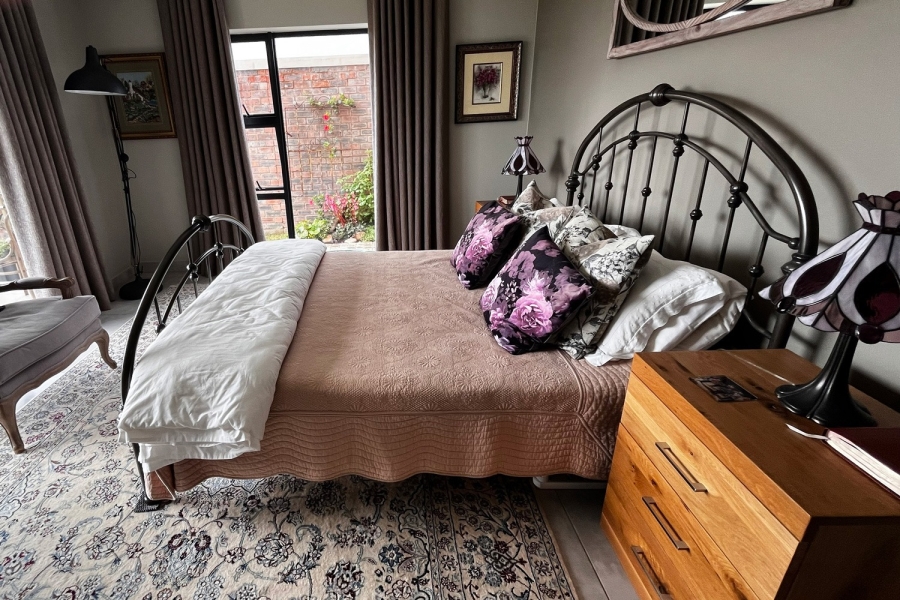3 Bedroom Property for Sale in Renosterbos Estate Western Cape